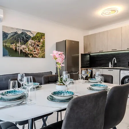 Apartman Sea View Luxury Apartments- Forest Retreat Luxury Ahtopol